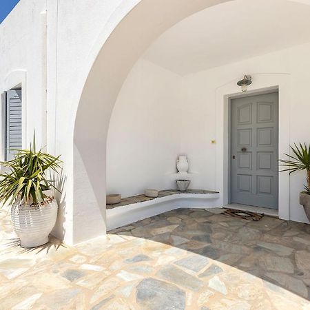 Daphne'S Lux Villa Paraspori  Luaran gambar