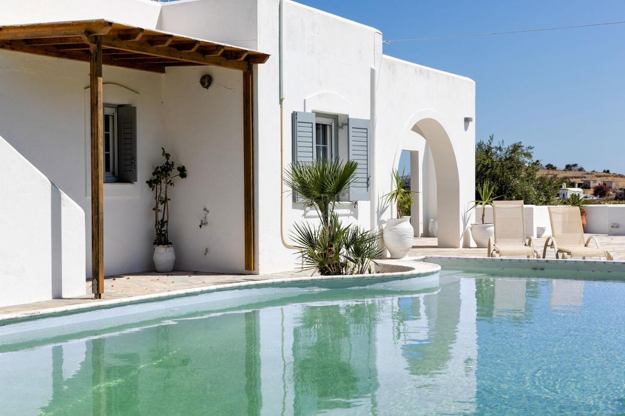 Daphne'S Lux Villa Paraspori  Luaran gambar