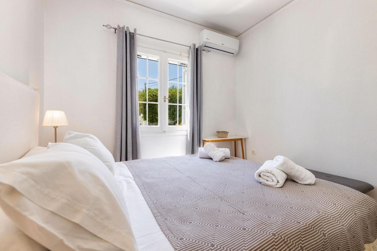 Daphne'S Lux Villa Paraspori  Luaran gambar