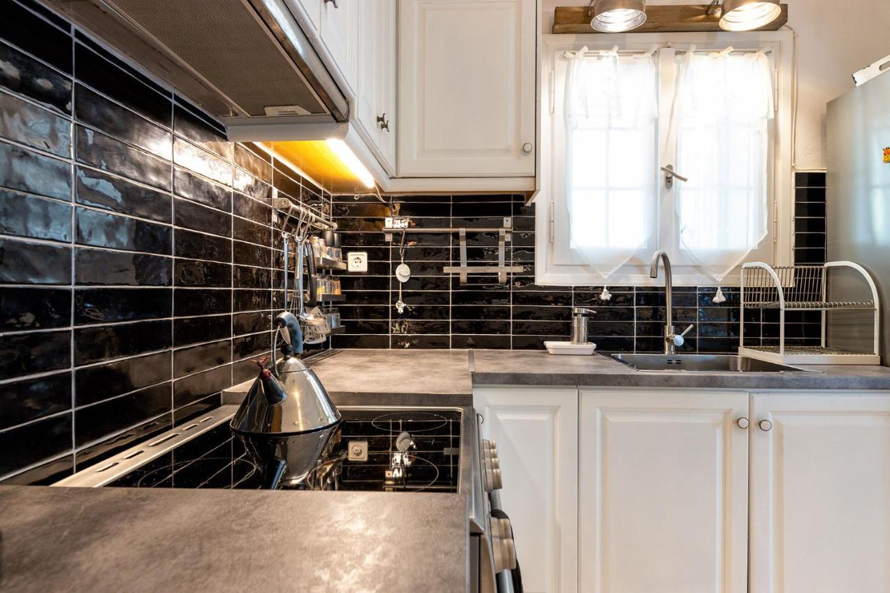 Daphne'S Lux Villa Paraspori  Luaran gambar