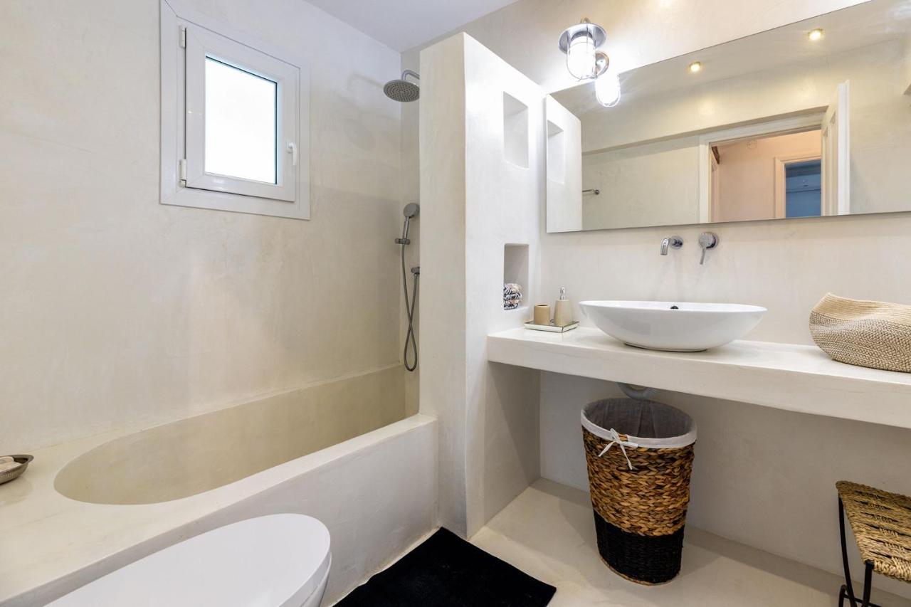 Daphne'S Lux Villa Paraspori  Luaran gambar