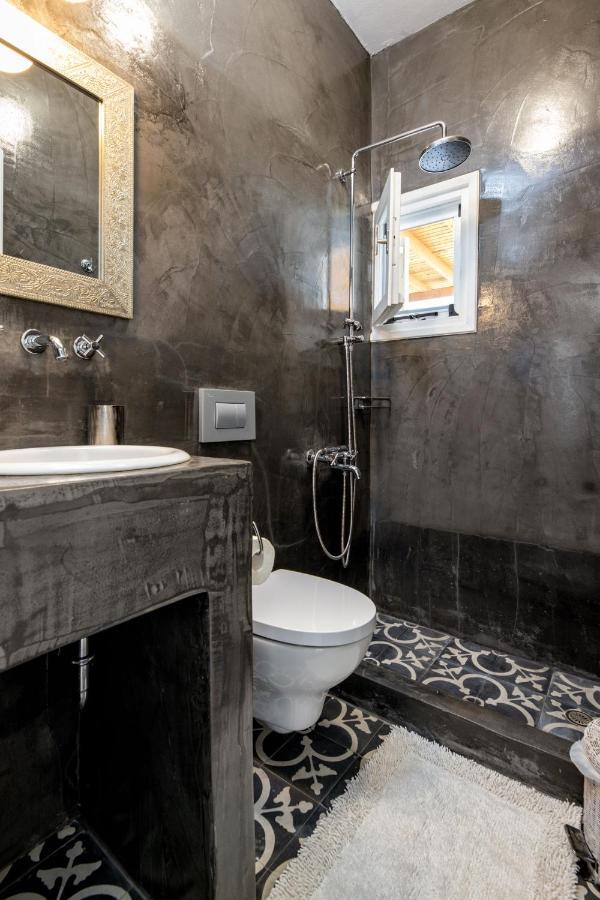 Daphne'S Lux Villa Paraspori  Luaran gambar